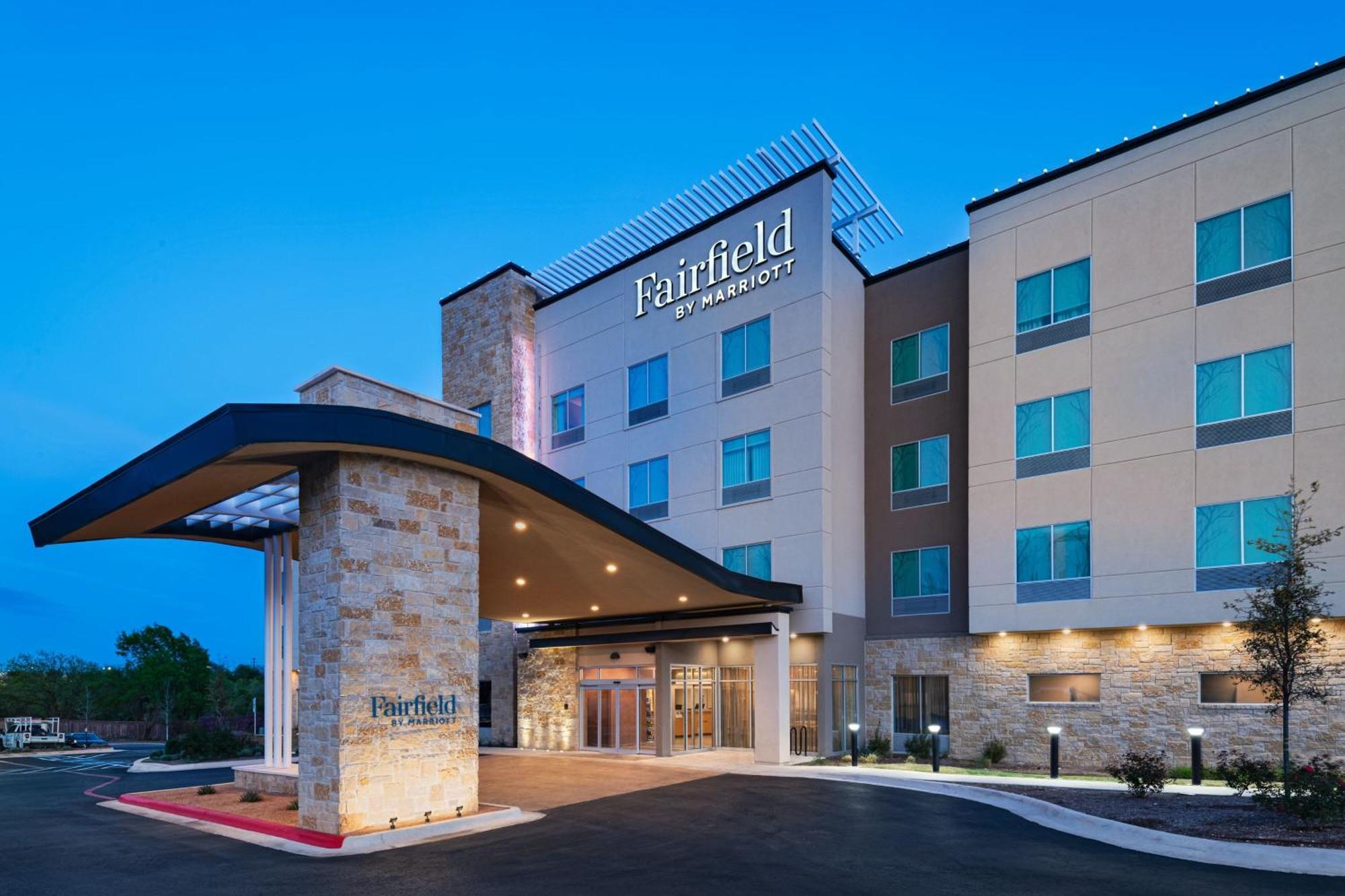 Fairfield By Marriott Inn & Suites Austin Джорджтаун Экстерьер фото